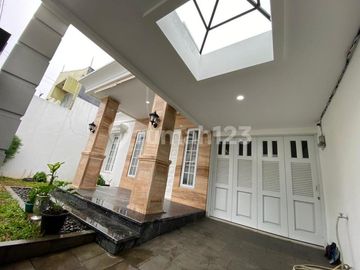 Dijual Rumah di Jl Mesjid Bendungan Hilir, Jakarta Pusat