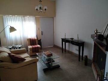 Chalet en venta en Villa Luzuriaga