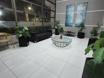 Departamento en arriendo de 2 dorm 2 baños 1 est en Santiago