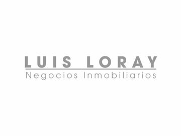 Propiedad de 6 ambientes o más, ubicada a 300 metros de la Avenida Hipólito Yrigoyen y a 500 metros de la estación de trenes.