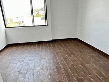Casa en Venta en Carretera Nacional, Santiago, NL