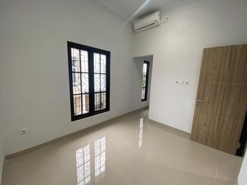 Dijual Rumah Baru Dalam Cluster One Gate