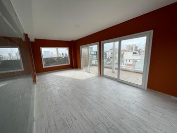 Piso de 4 ambientes - Lanús Oeste