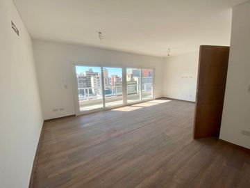 Piso de 4 ambientes - Lanús Oeste