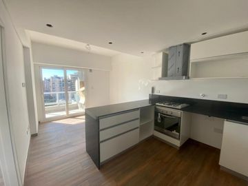 Piso de 4 ambientes - Lanús Oeste