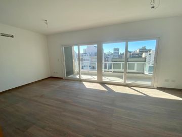 Piso de 4 ambientes - Lanús Oeste