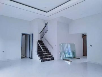Termurah Rumah Gress Split Ov 3 Lt Villa Bukit Regensi Dekat Citraland