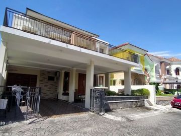 Rumah dalam perumahan Cassagrande Sleman