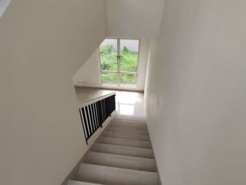 CLUSTER CHIARA SUVARNA SUTERA RUMAH 2 LANTAI LUAS 12X23