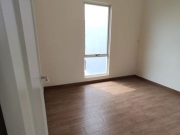 CLUSTER CHIARA SUVARNA SUTERA RUMAH 2 LANTAI LUAS 12X23