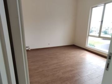 CLUSTER CHIARA SUVARNA SUTERA RUMAH 2 LANTAI LUAS 12X23