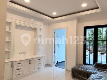 Dijual Rumah Sunter Graha American Classic Uk 4X19 Brand New bisa KPR