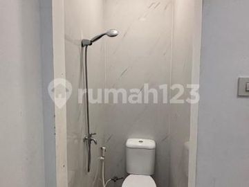Dijual Rumah Sunter Graha American Classic Uk 4X19 Brand New bisa KPR