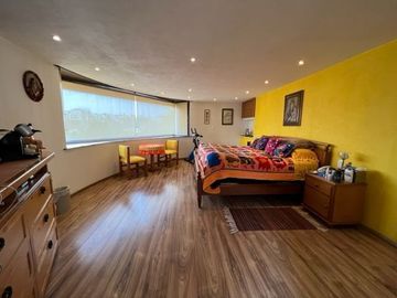 VENTA CASA,  LOMAS HIPÓDROMO
