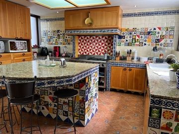 VENTA CASA,  LOMAS HIPÓDROMO