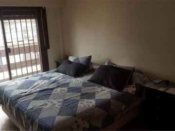 Barbaro Vende Excelente chalet  en San Martin