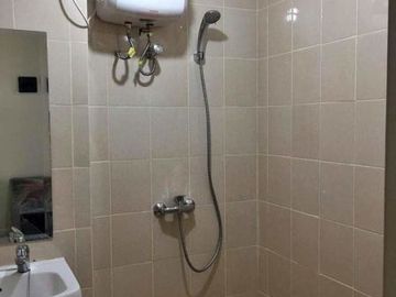 Furnished 1 BR Lt 23 Apart Parahyangan Residence Cimbuleuit
