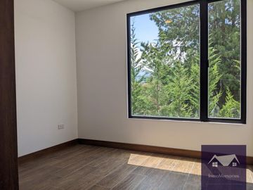 Venta hermosas casas 3 dormitorios, Conjunto Privado, Sector Pifo