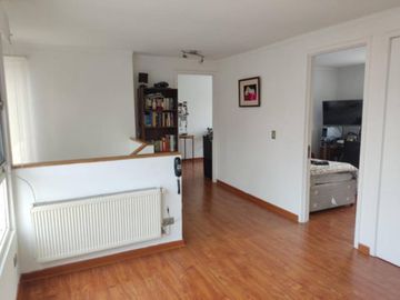 ESPECTACULAR Y AMPLIA CASA EN EXCLUSIVO CON...