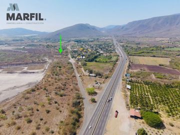 Rancho en Venta en Los Asmoles Colima con Caballerizas a 500m de la Autopista