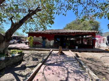 Rancho en Venta en Los Asmoles Colima con Caballerizas a 500m de la Autopista
