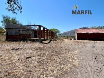 Rancho en Venta en Los Asmoles Colima con Caballerizas a 500m de la Autopista