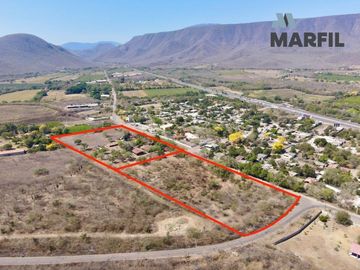 Rancho en Venta en Los Asmoles Colima con Caballerizas a 500m de la Autopista