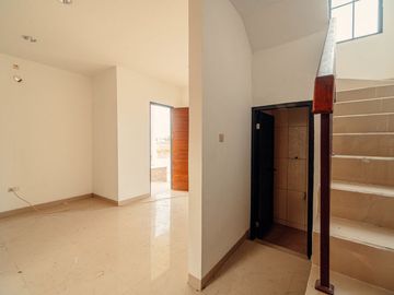 Dijual Rumah Cantik, Harga Terjangkau, Bebas Banjir di Bekasi Utara
