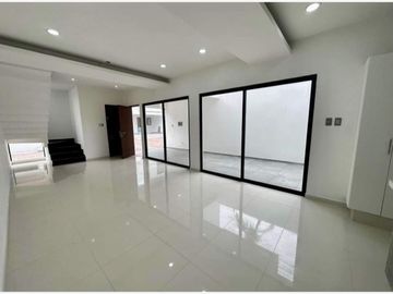 Casa en Venta en Las Lomas Residencial