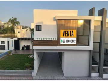Casa en Venta en Las Lomas Residencial
