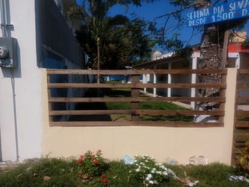 Linda propiedad Mata de uva con construcción  a 50 mts de la playa 1200m2