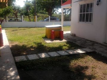 Linda propiedad Mata de uva con construcción  a 50 mts de la playa 1200m2