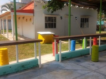 Linda propiedad Mata de uva con construcción  a 50 mts de la playa 1200m2