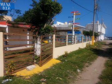 Linda propiedad Mata de uva con construcción  a 50 mts de la playa 1200m2