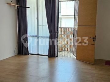 Rumah Siap Huni Cantik di Cendana Parc - Lippo Karawaci