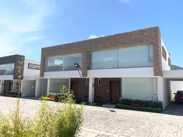 Tumbaco. ÚLTIMA CASA. OPORTUNIDAD. NUEVO PRECIO