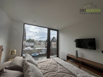 Nueva casa de 3 dormitorios mas estar, en condominio urbano