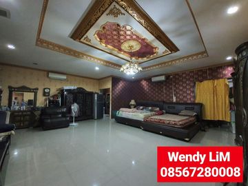RUMAH BARU dan MEWAH at Jl SAWO CIPETE, JAKSEL, S.POOL, GAZEBO