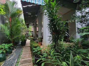 RUMAH BARU dan MEWAH at Jl SAWO CIPETE, JAKSEL, S.POOL, GAZEBO