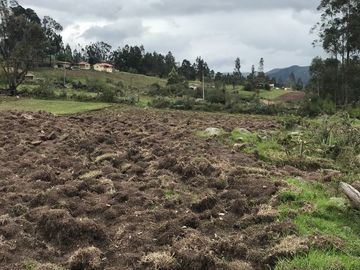 Venta de terreno en Cojitambo Azogues