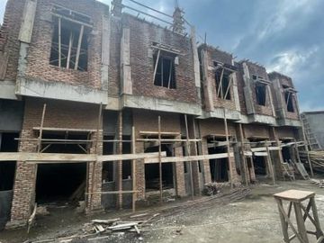 EMPIRE RESIDENCE (Jalan Garuda / Tangguk Bongkar III - Mandala) Medan