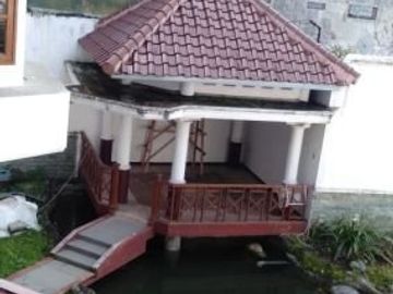 Rumah dijual dekat kampus Brawijaya kota Malang