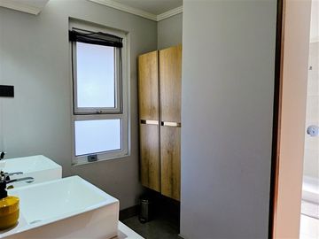 Casa Arquitecto Calera de Tango, sólida con parque 5200 m2