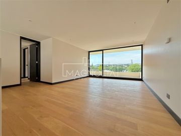 Casa en venta de 5 dorm. en Lo Barnechea