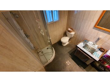 Venta casa 3D 2B con estar y estacionamiento, en Los Andes