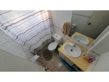 Venta casa 3D 2B con estar y estacionamiento, en Los Andes