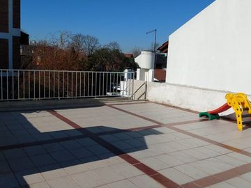 Casa PH en venta en Castelar Sur