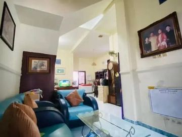 Rumah Pusat Kota Jalan Tembok Gede Bubutan Surabaya