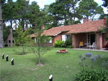 Chalet zona Iglesia. La mejor Ubicación!