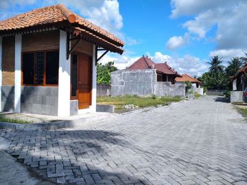 rumah etnik sleman yogyakarta dekat tugu dan malioboro